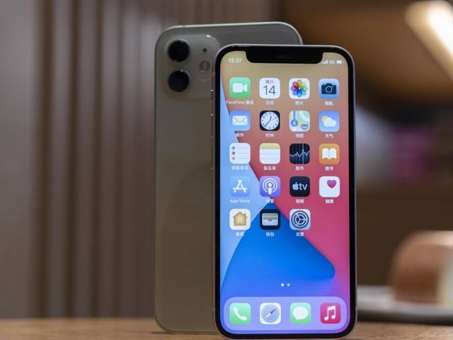 苹果提高iPhone13续航省电表现比上一代大幅提升